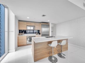 16385 Biscayne Blvd 2707, North Miami Beach FL 33160
