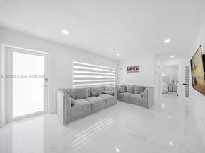 16125 NW 28th Pl, Miami Gardens FL 33054