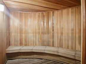 110 Washington Ave 2420, Miami Beach FL 33139