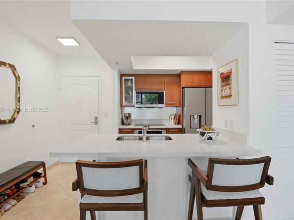 110 Washington Ave 2420, Miami Beach FL 33139