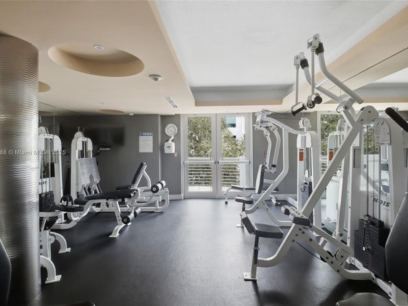 110 Washington Ave 2420, Miami Beach FL 33139