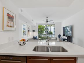 110 Washington Ave 2420, Miami Beach FL 33139