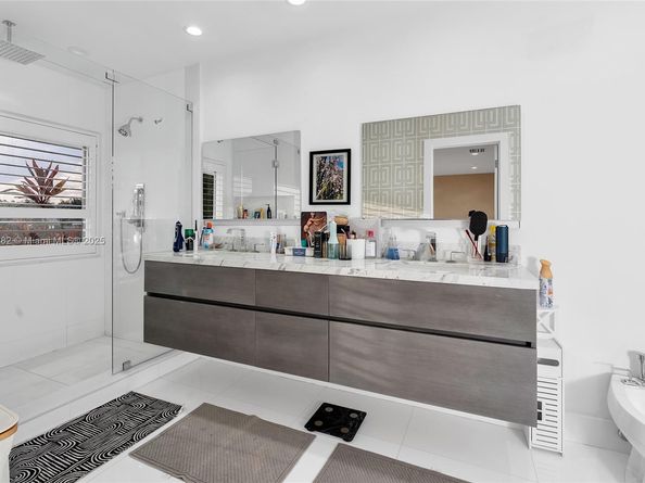 415 Rovino Ave, Coral Gables FL 33156