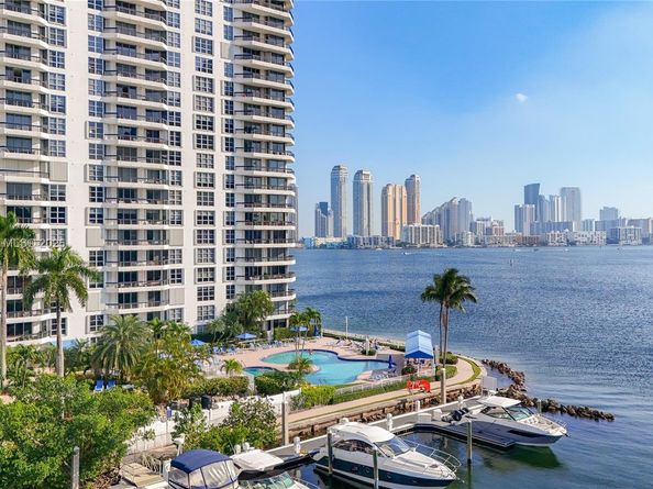 3530 Mystic Pointe Dr 1711, Aventura FL 33180