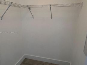 121 NE 34th St 1103, Miami FL 33137