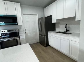 530 NW 30th Ave, Fort Lauderdale FL 33311