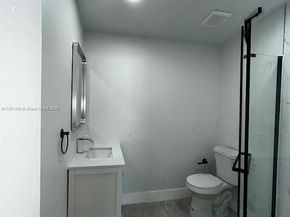 530 NW 30th Ave, Fort Lauderdale FL 33311
