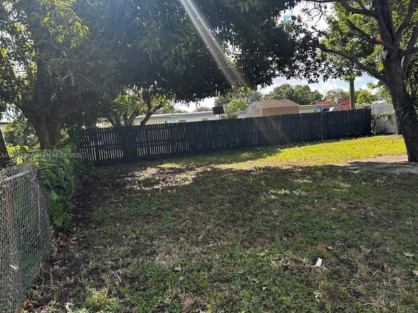 530 NW 30th Ave, Fort Lauderdale FL 33311