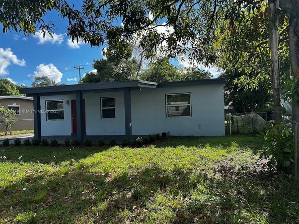 530 NW 30th Ave, Fort Lauderdale FL 33311