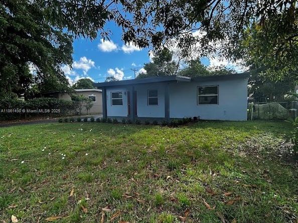 530 NW 30th Ave, Fort Lauderdale FL 33311