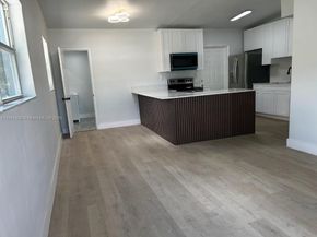 530 NW 30th Ave, Fort Lauderdale FL 33311
