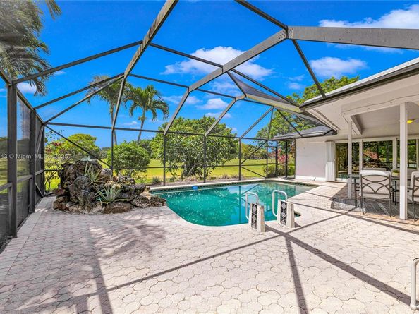 5706 Guava Dr, Tamarac FL 33319