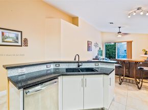 5305 NW 126th Dr, Coral Springs FL 33076