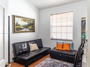 5305 NW 126th Dr, Coral Springs FL 33076