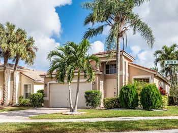 5305 NW 126th Dr