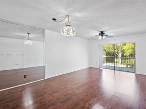 8901 N New River Canal Rd 14W, Plantation FL 33324