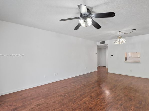 8901 N New River Canal Rd 14W, Plantation FL 33324