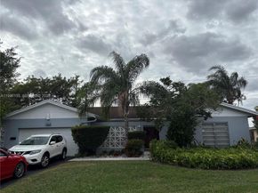 4609 Bayberry Ln, Tamarac FL 33319