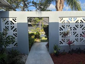 4609 Bayberry Ln, Tamarac FL 33319