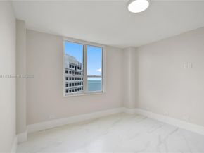 701 Brickell Key Blvd 1512, Miami FL 33131