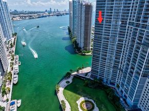 465 Brickell Ave 2002, Miami FL 33131