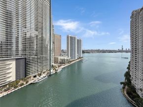 465 Brickell Ave 2002, Miami FL 33131
