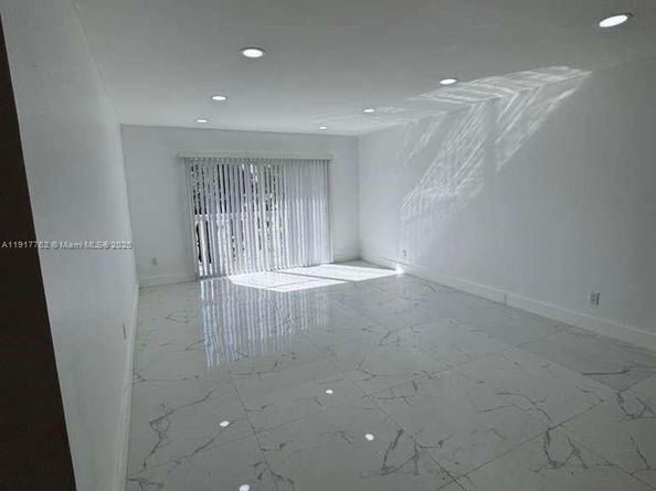 15201 NE 6th Ave C312, Miami FL 33162