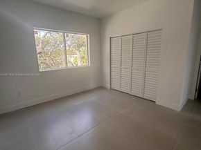 538 NW 17th Ave, Fort Lauderdale FL 33311