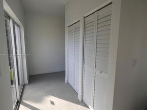 538 NW 17th Ave, Fort Lauderdale FL 33311