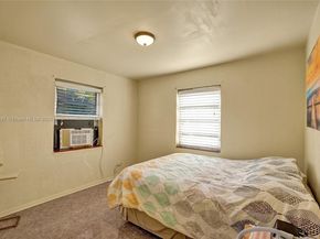 45 NW 127th St, North Miami FL 33168