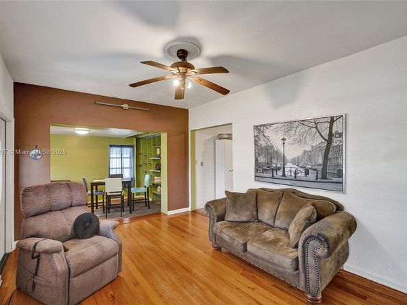 45 NW 127th St, North Miami FL 33168