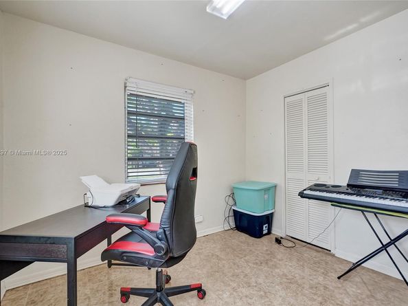 45 NW 127th St, North Miami FL 33168