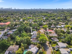 45 NW 127th St, North Miami FL 33168