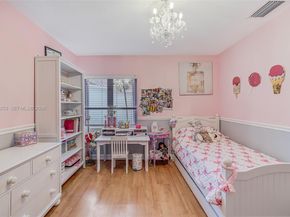 20990 NE 30th Pl, Aventura FL 33180