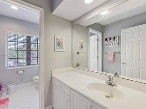 20990 NE 30th Pl, Aventura FL 33180