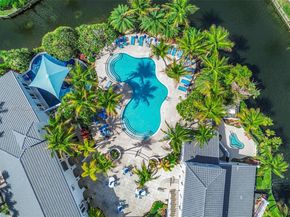 20990 NE 30th Pl, Aventura FL 33180