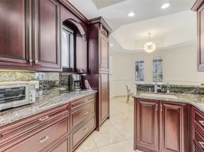 20990 NE 30th Pl, Aventura FL 33180