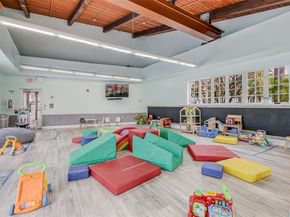 20990 NE 30th Pl, Aventura FL 33180