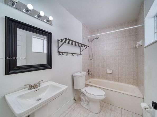 12542 SW 223rd St, Miami FL 33170