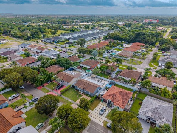 12542 SW 223rd St, Miami FL 33170