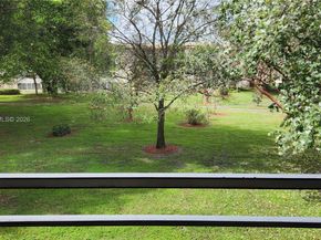 2403 Antigua Cir L2, Coconut Creek FL 33066