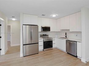 990 NE 159th St, North Miami Beach FL 33162