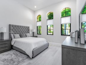 17937 Villa Club Way, Boca Raton FL 33496