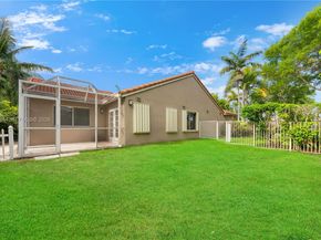 4361 Mahogany Ridge Dr, Weston FL 33331
