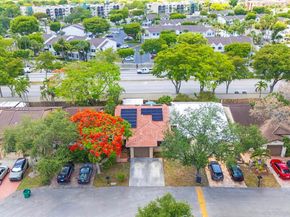 17320 NW 66th Pl, Hialeah FL 33015