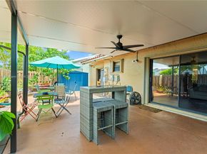 17320 NW 66th Pl, Hialeah FL 33015