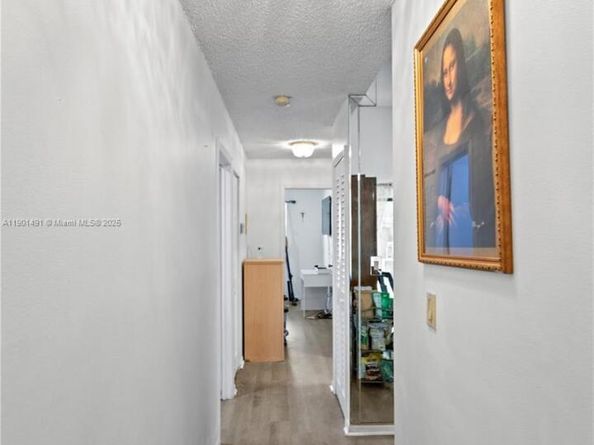 17320 NW 66th Pl, Hialeah FL 33015