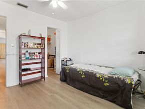 17320 NW 66th Pl, Hialeah FL 33015
