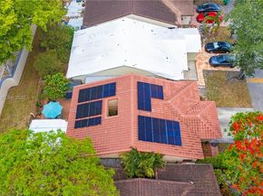 17320 NW 66th Pl, Hialeah FL 33015