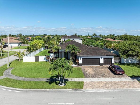12865 SW 224th St, Miami FL 33170